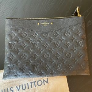 Louis Vuitton - Daily Pouch